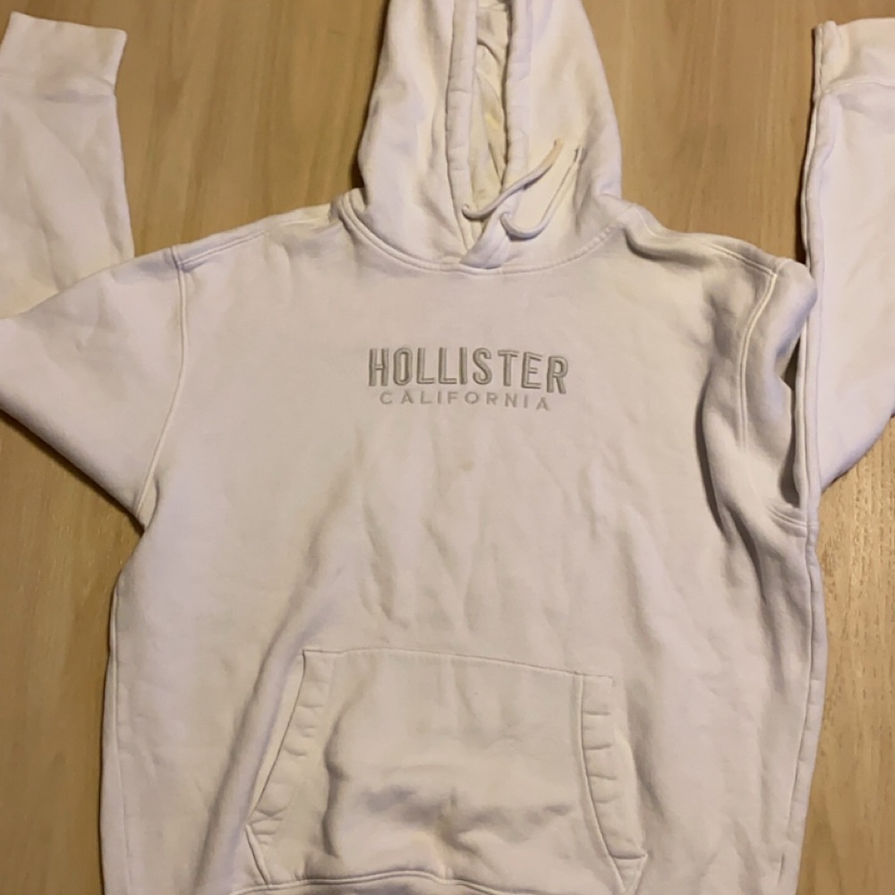 Hollister Cream Fleece-Lined Pullover Hoodie